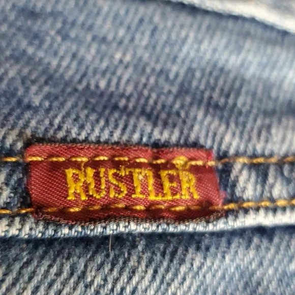 Jeans - Picture 2 of 2